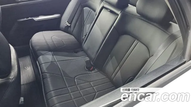 Kia K5 Новый K5 3 поколение 2.0 LPi(Для проката) — Фото автомобиля 29