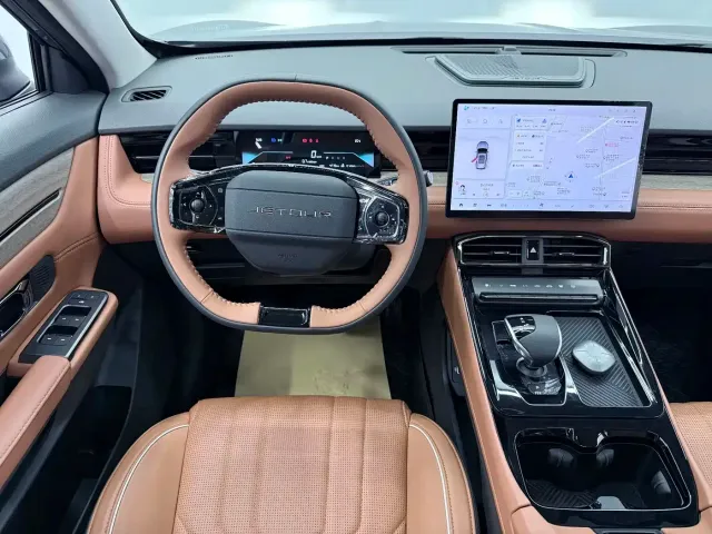 Jetour Jetour Dasheng 2025 1.5T DCT Luxury Edition — Фото автомобиля 7