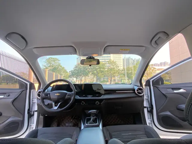Chevrolet Monza 2024 1.5L Dual-Clutch Delight Edition — Фото автомобиля 5