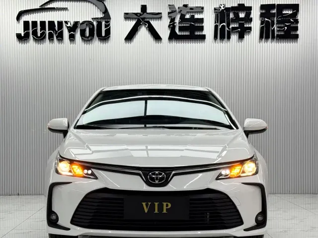 Toyota Corolla — Фото автомобиля 2