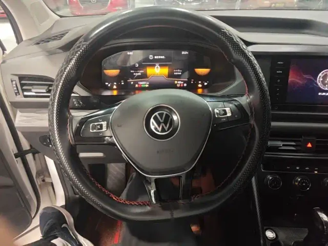 Volkswagen Tharu — Фото автомобиля 10