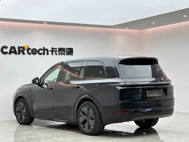 Li Auto L9 — Фото автомобиля 3