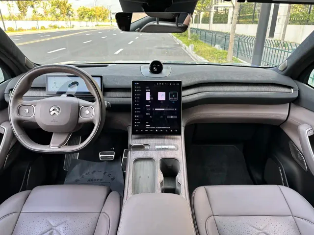 Nio ES7 — Фото автомобиля 9