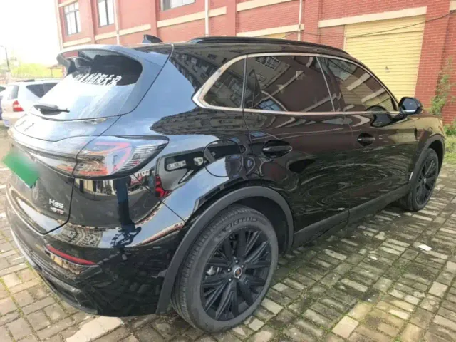 Hongqi HS5 — Фото автомобиля 6