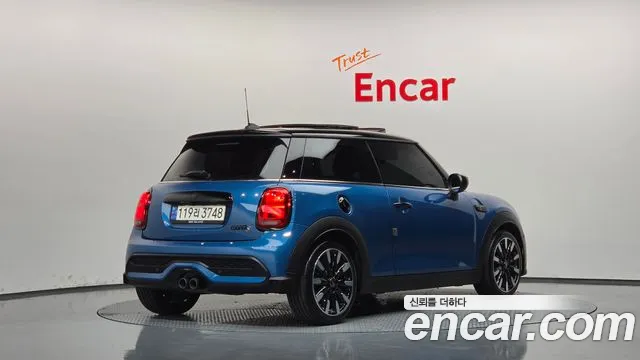 MINI Cooper — Фото автомобиля 2
