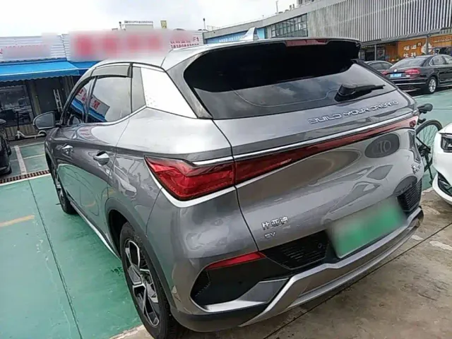 BYD Yuan PLUS — Фото автомобиля 4