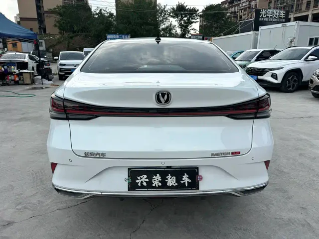 Changan Raeton Plus — Фото автомобиля 7