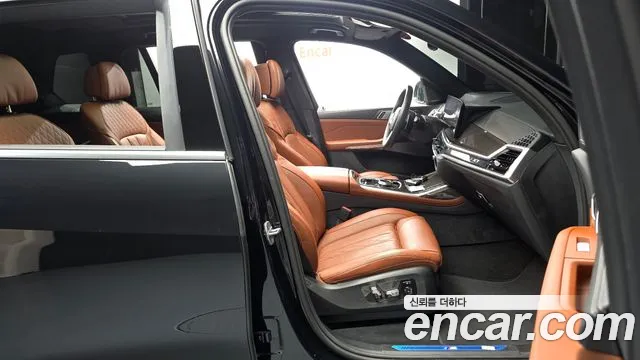 BMW X7 G07 — Фото автомобиля 16