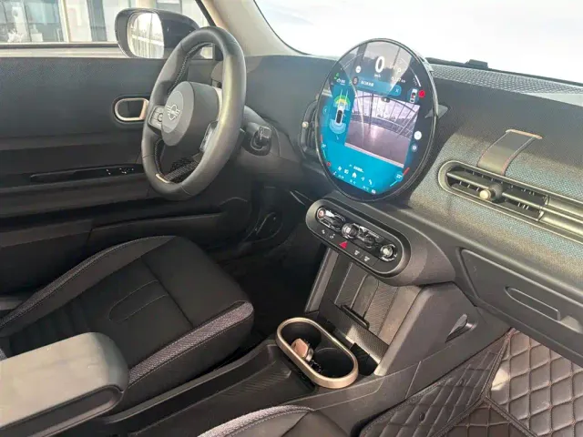 MINI Hatch — Фото автомобиля 21
