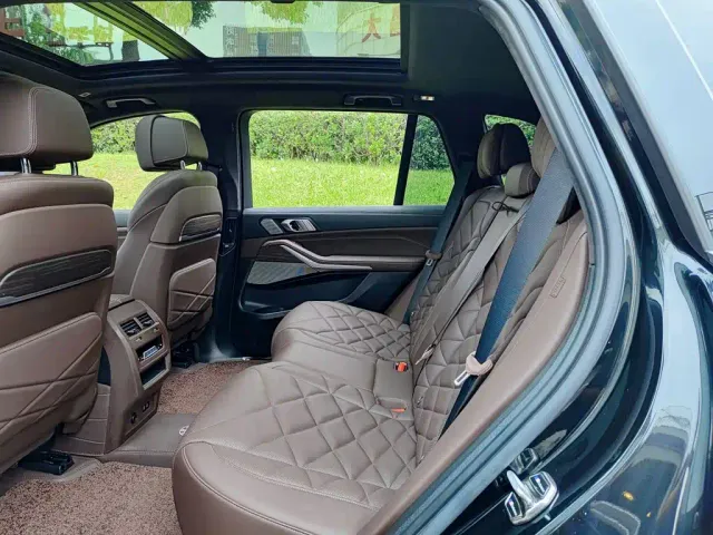 BMW X5 — Фото автомобиля 8