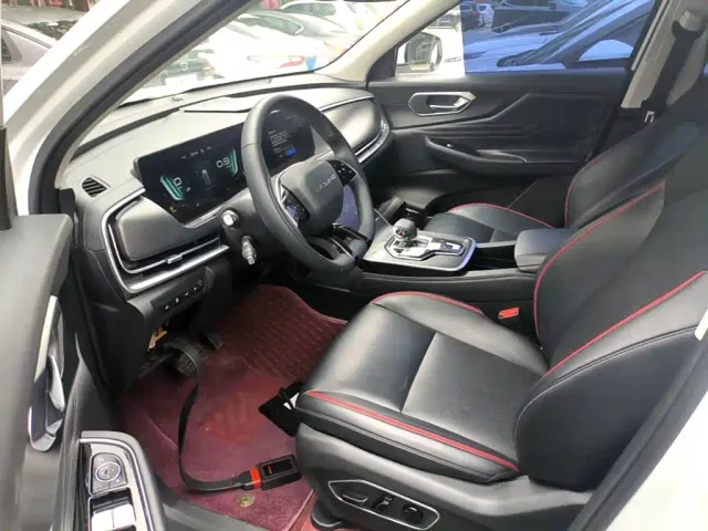 BAIC X7 — Фото автомобиля 14