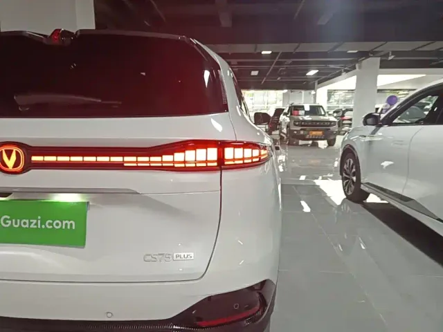 Changan CS75 Plus — Фото автомобиля 7