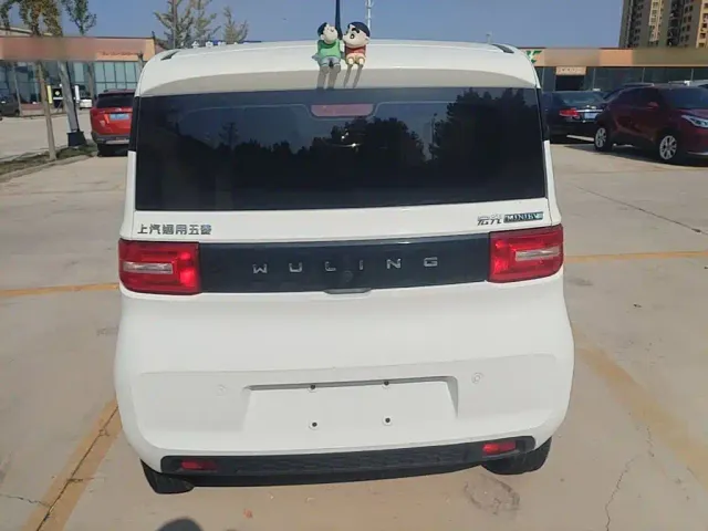 Wuling Hongguang Mini EV — Фото автомобиля 5