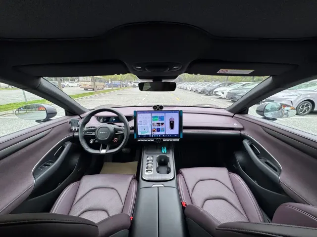 Xiaomi SU7 — Фото автомобиля 3