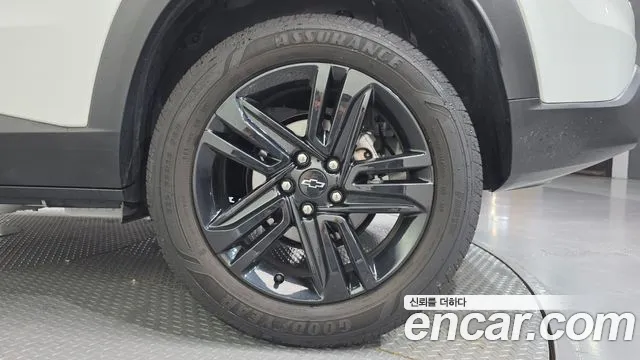 ChevroletGMDaewoo Trax Trax Кроссовер — Фото автомобиля 19