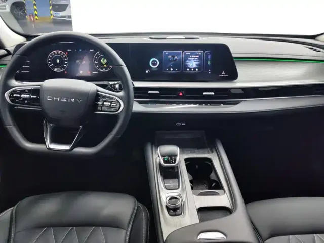 Chery Arrizo 8 — Фото автомобиля 12