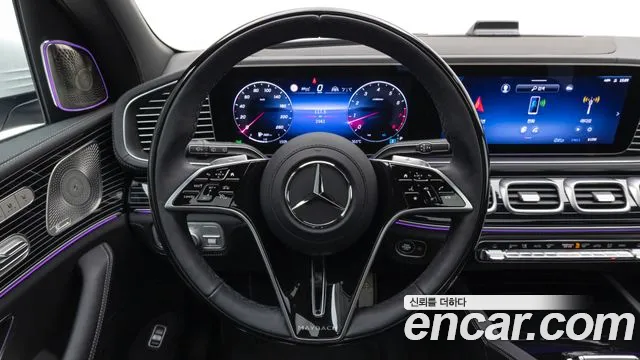 Mercedes-Benz GLS-Class — Фото автомобиля 20