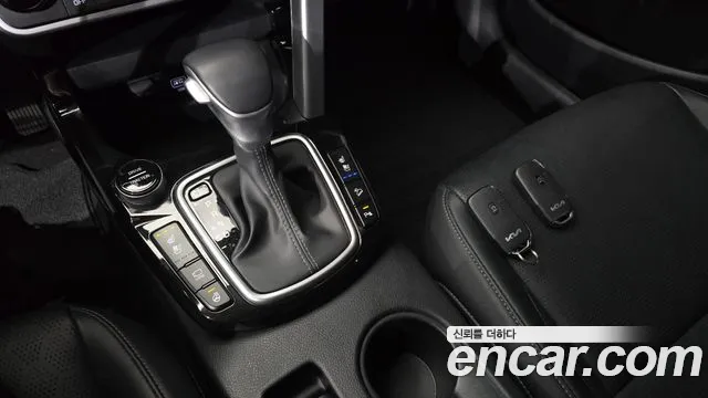 Kia Seltos — Фото автомобиля 9