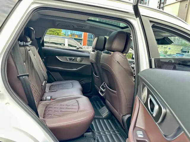 Chery Tiggo 8 PRO — Фото автомобиля 16