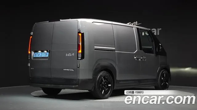 Kia PV5 — Фото автомобиля 2