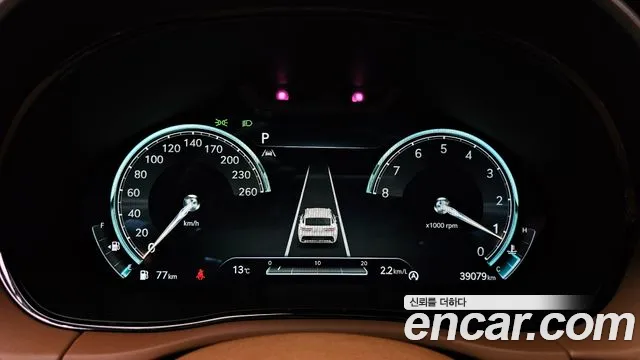 Genesis GV70 2.5T Бензин 2WD — Фото автомобиля 8