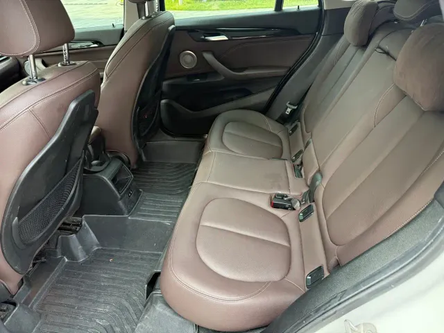 BMW X1 — Фото автомобиля 10