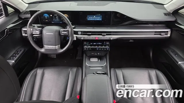 Hyundai Grandeur Grandeur (GN7) 2.5 Бензин 2WD — Фото автомобиля 7