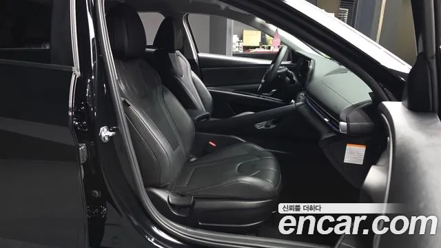 Hyundai AVANTE Smart — Фото автомобиля 11