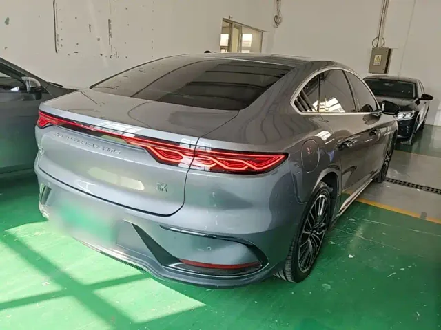 BYD Han — Фото автомобиля 6