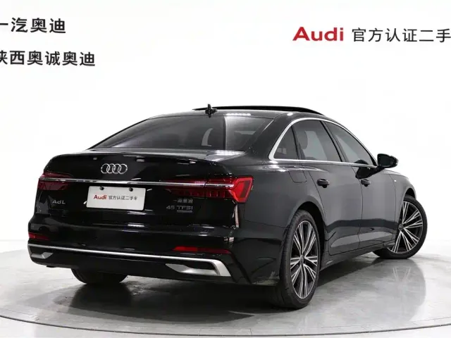 Audi A6L — Фото автомобиля 4