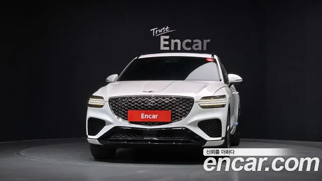 Genesis GV70 2.5T Бензин AWD — Фото автомобиля 3