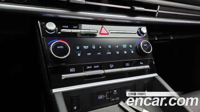 Hyundai Santa Fe MX5 — Фото автомобиля 24