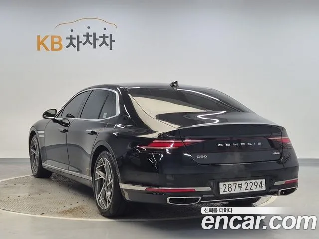 Genesis G90 RS4 — Фото автомобиля 2