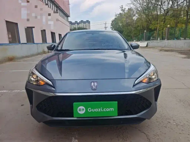 Roewe i5 — Фото автомобиля 2
