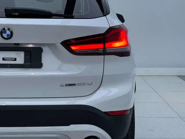 BMW X1 — Фото автомобиля 9