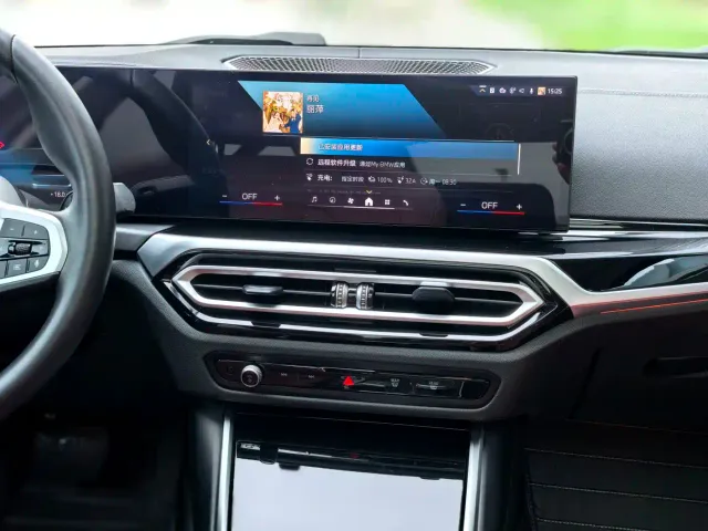 BMW i3 — Фото автомобиля 19