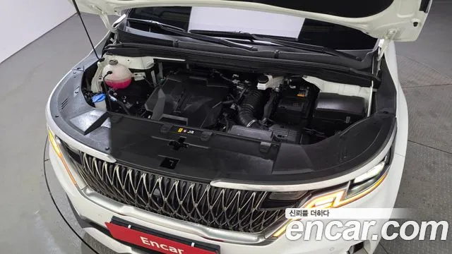 Kia Carnival Generation 4 — Фото автомобиля 6