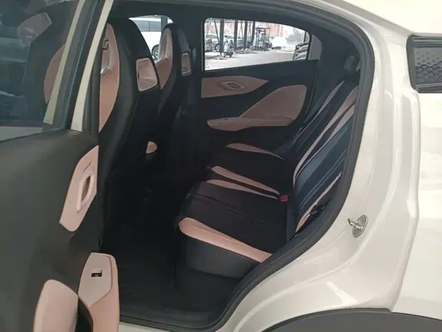 BYD Seagull — Фото автомобиля 16