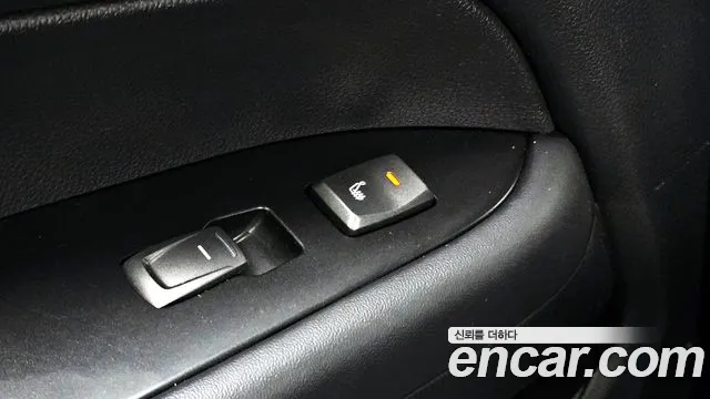 KG_Mobility_Ssangyong Rexton Новый Rexton Sport Khan Дизель 2.2 4WD — Фото автомобиля 18