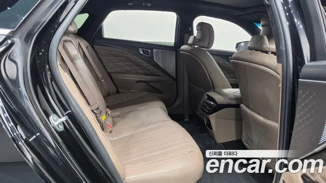 Kia K8 Hybrid — Фото автомобиля 18