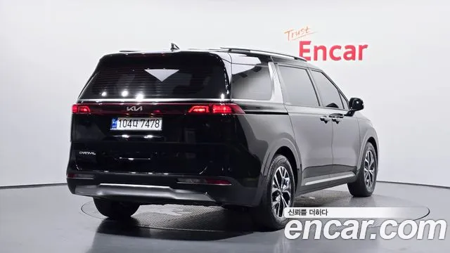 Фотография автомобиля — Kia Carnival Generation 4