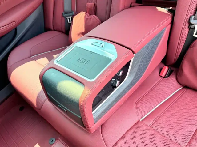BMW 5 Series — Фото автомобиля 19