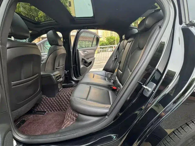 Cadillac CT5 — Фото автомобиля 17