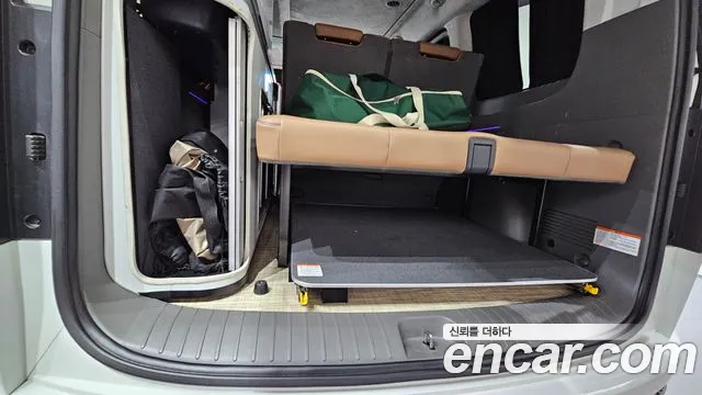 Hyundai Staria Staria 2WD автодом — Фото автомобиля 29
