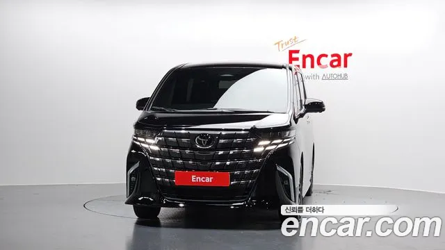 Toyota Alphard — Фото автомобиля 3