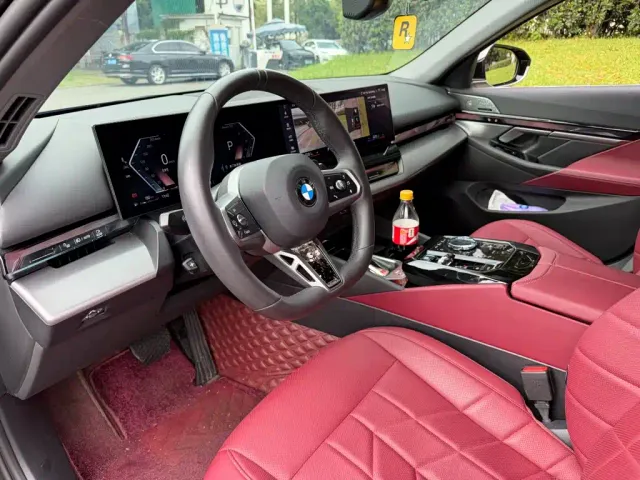 BMW 5 Series — Фото автомобиля 7