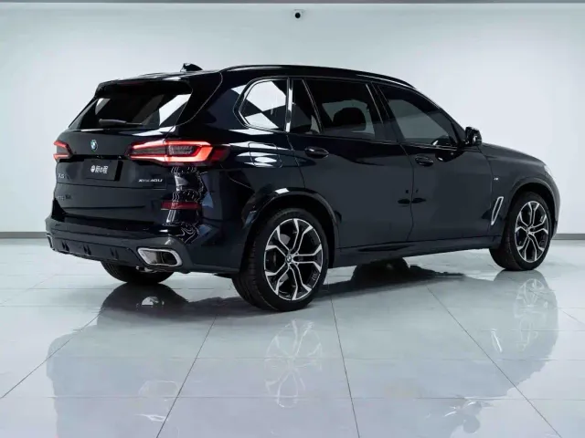 BMW X5 — Фото автомобиля 4