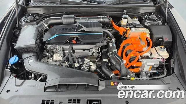 Hyundai Grandeur GN7 — Фото автомобиля 9