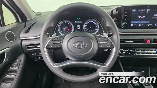 Hyundai Sonata Sonata (DN8) 2.0 LPG(Для проката) — Фото автомобиля 13