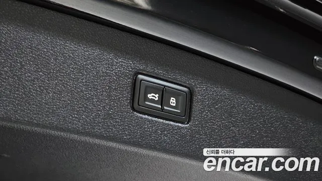 Audi Q7 45 TDI quattro Premium — Фото автомобиля 28
